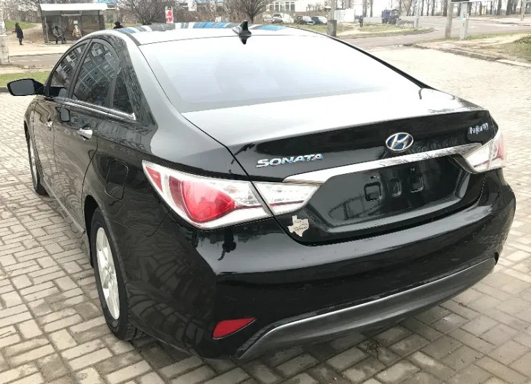 post2421-2_hyundai_sonata_2011