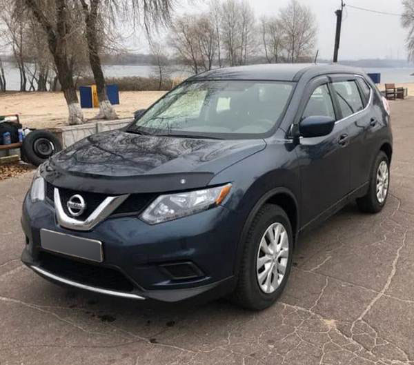 nissan rogue 2016