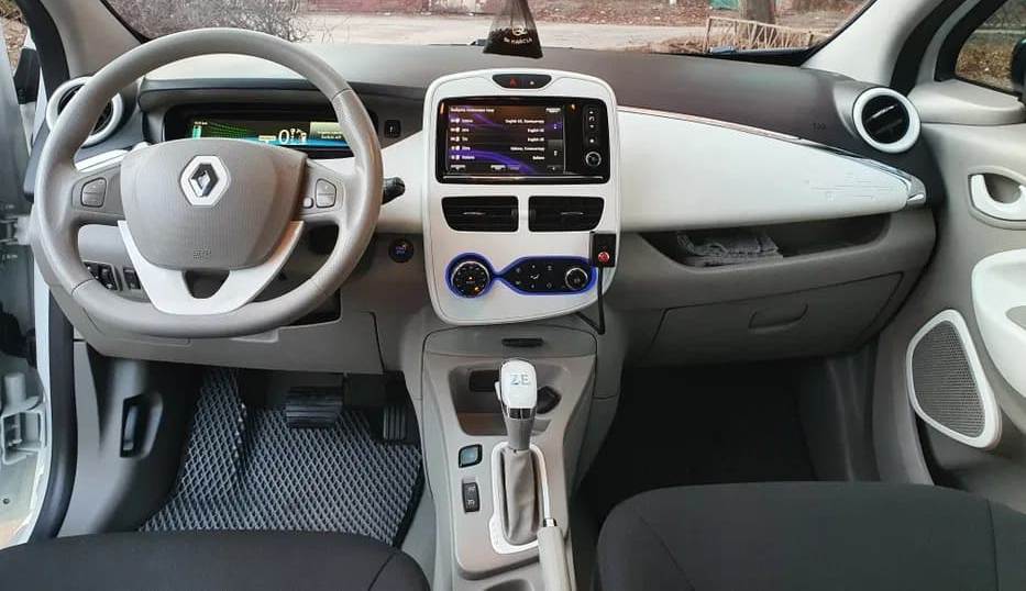 post2485-3_renault_zoe_2015