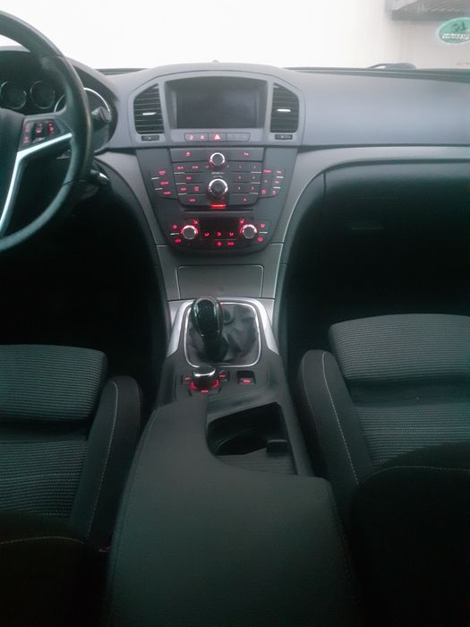 opel insignia 2010