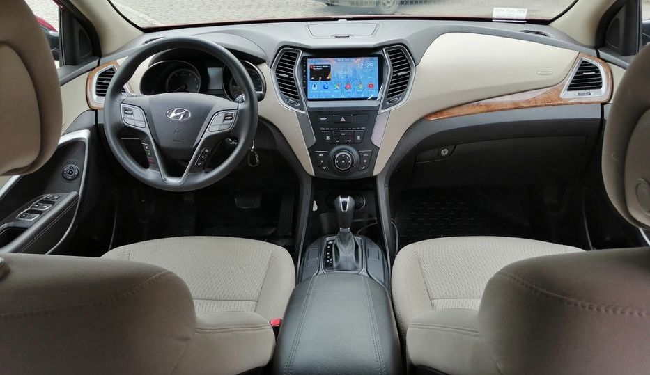 hyundai santa fe 2016