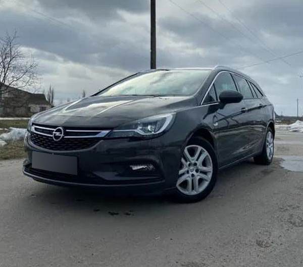 opel astra 2016