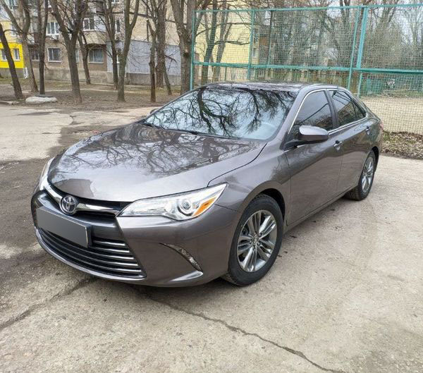 toyota camry 2017