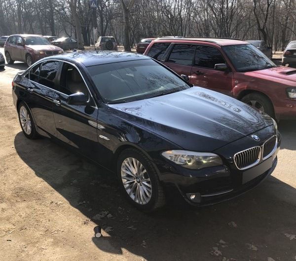 bmw 523i 2010