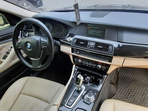 bmw 523 2011