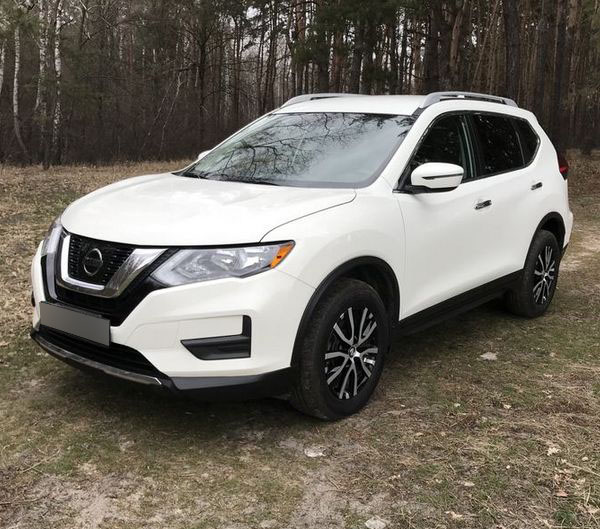 nissan rogue 2017