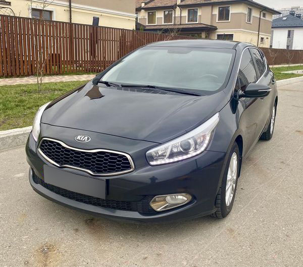 kia ceed 2012