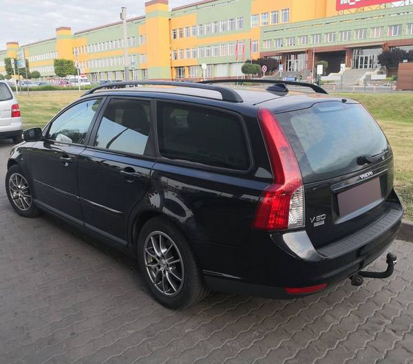 volvo v50 2009