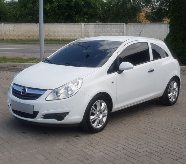 opel corsa 2009