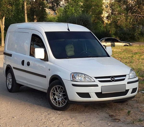 opel combo 2010