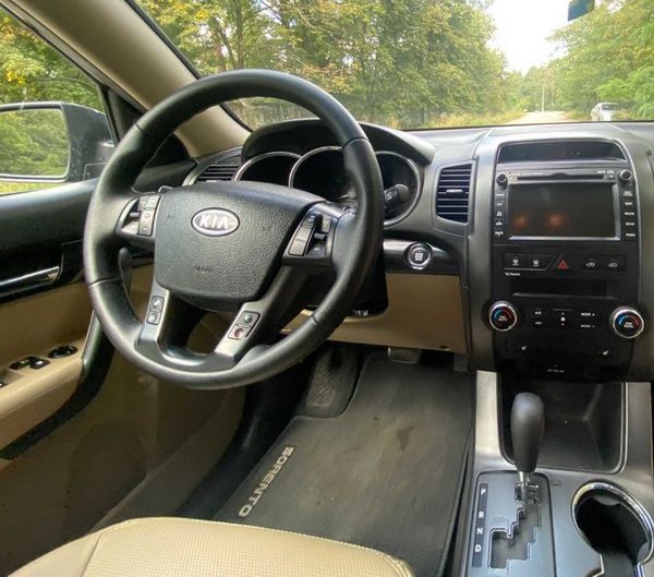 kia sorento 2011