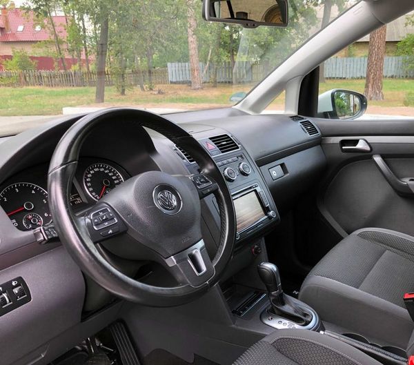 volkswagen touran 2014