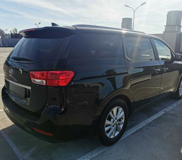 kia sedona 2015