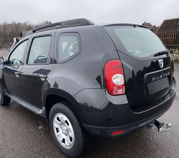 dacia duster 2011