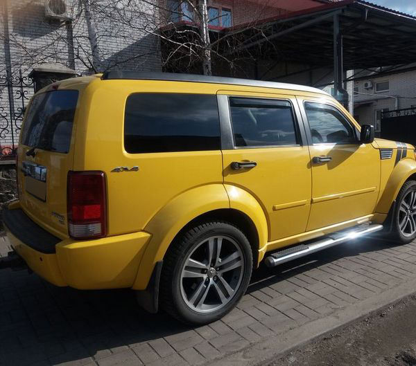 dodge nitro 2010