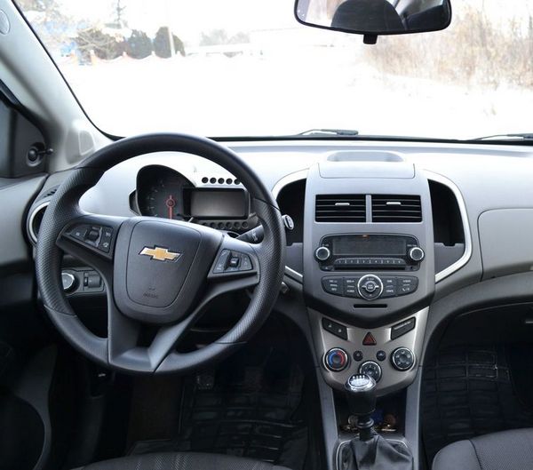 chevrolet aveo 2011