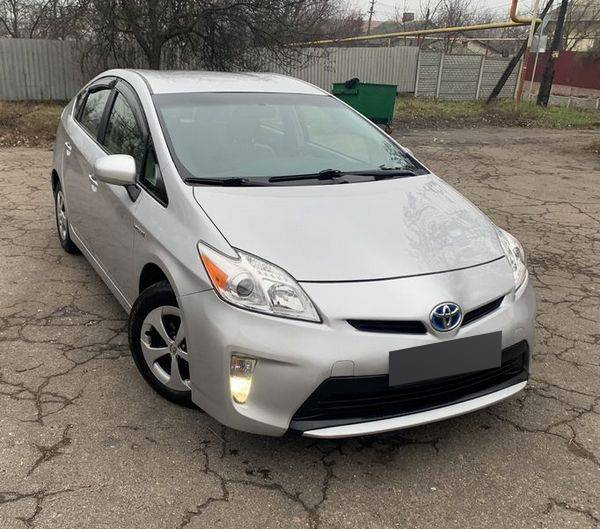 toyota prius 2013